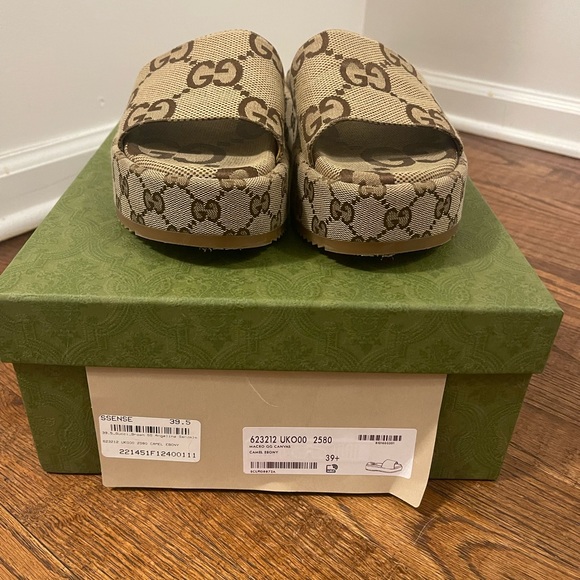 Gucci Platform Sandal - Picture 1 of 4